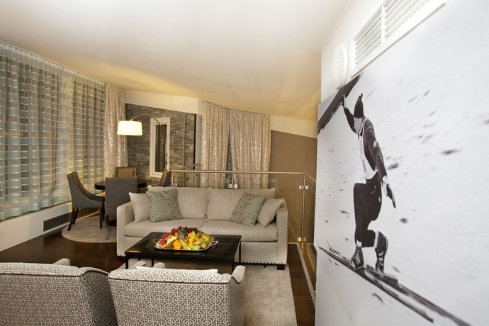 Imagen de los interiores del Hotel Scandic Holmenkollen Park. Foto 8