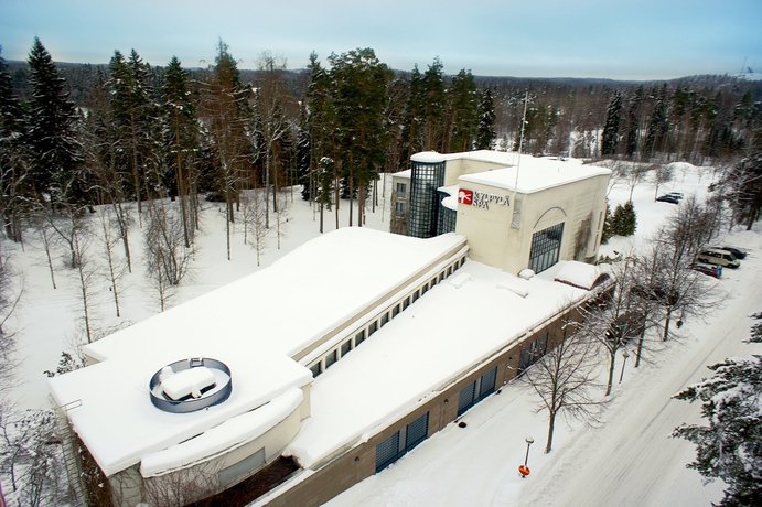 Imagen de los exteriores del Hotel Scandic Imatran Valtionhotelli. Foto 13