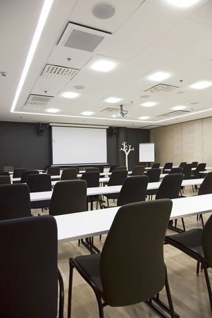 Imagen de los interiores del Hotel Scandic Julia. Foto 13