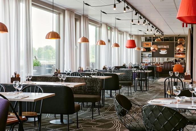 Imagen del bar/restaurante del Hotel Scandic Klarälven. Foto 3