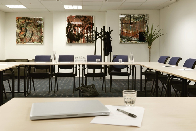 Imagen de los interiores del Hotel Scandic Malmen. Foto 8