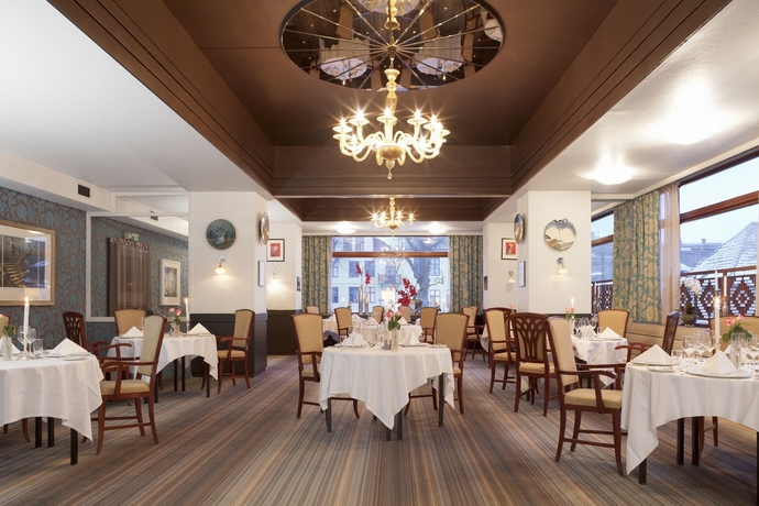 Imagen del bar/restaurante del Hotel Scandic Neptun. Foto 2