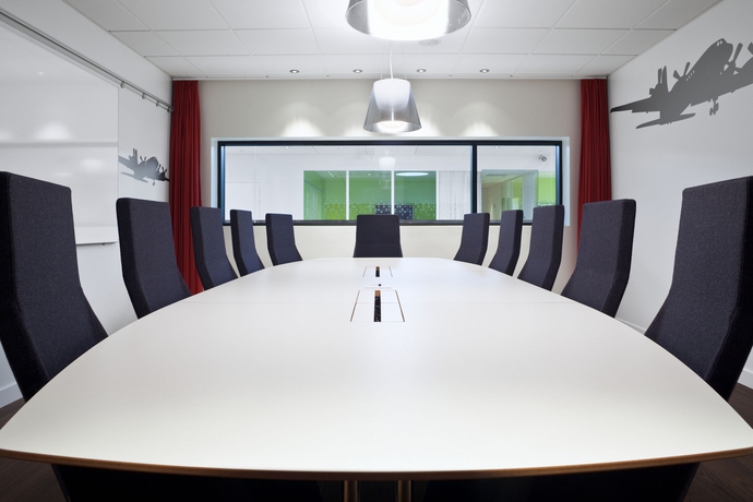 Imagen de los interiores del Hotel Scandic Oslo Airport. Foto 7