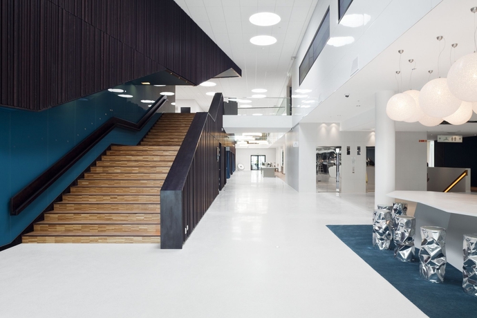 Imagen de los interiores del Hotel Scandic Oslo Airport. Foto 11