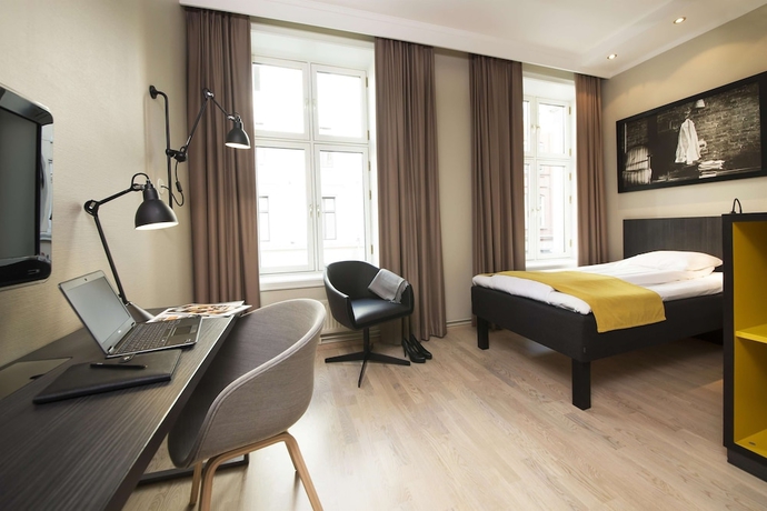 Imagen de la habitación del Hotel Scandic Oslo City. Foto 11
