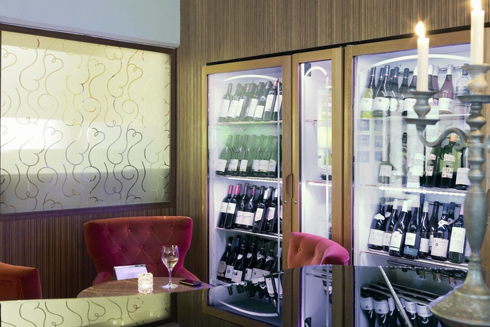 Imagen del bar/restaurante del Hotel Scandic Park. Foto 3