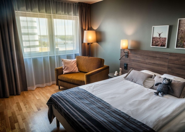 Imagen de la habitación del Hotel Scandic Plaza Umeå. Foto 2