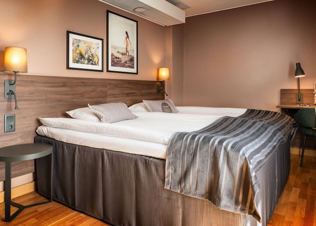 Imagen de la habitación del Hotel Scandic Plaza Umeå. Foto 6