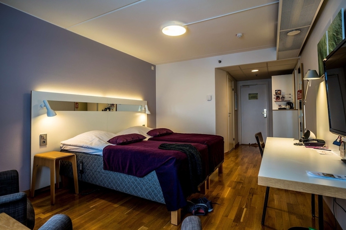 Imagen de la habitación del Hotel Scandic Plaza Umeå. Foto 15