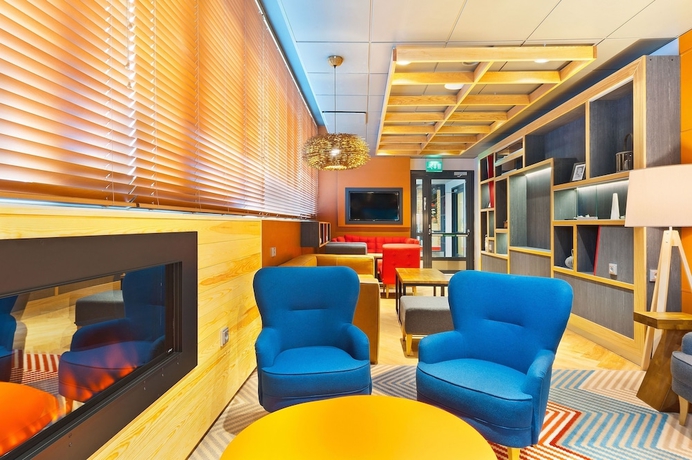 Imagen de los interiores del Hotel Scandic Postitalo. Foto 17