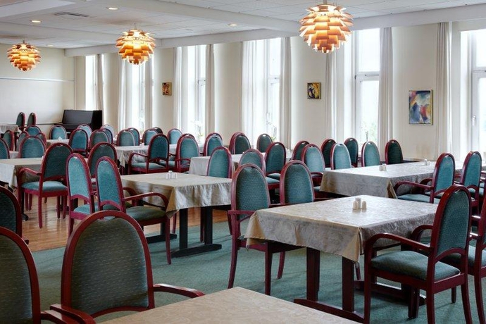 Imagen del bar/restaurante del Hotel Scandic Regina. Foto 5