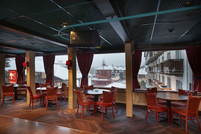 Imagen del bar/restaurante del Hotel Scandic Rukahovi. Foto 5