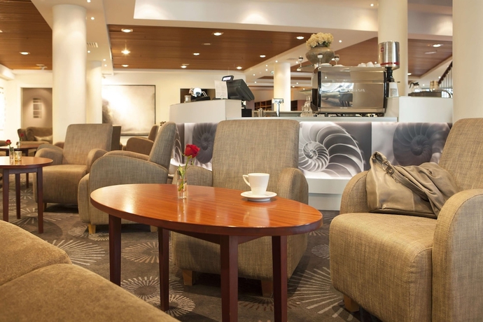 Imagen de los interiores del Hotel Scandic Seilet. Foto 17