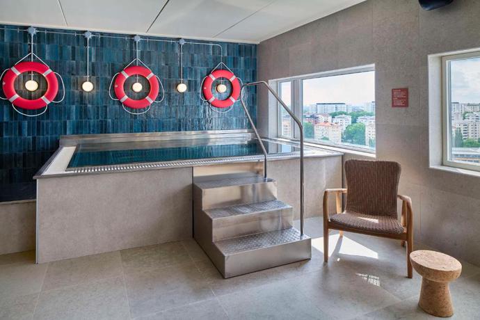 Imagen de la piscina del Hotel Scandic Sodra Kajen. Foto 15