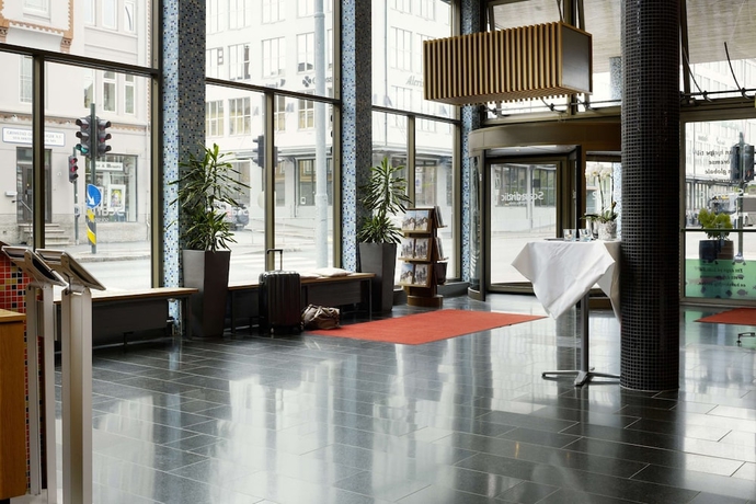 Imagen de los interiores del Hotel Scandic Solsiden. Foto 15