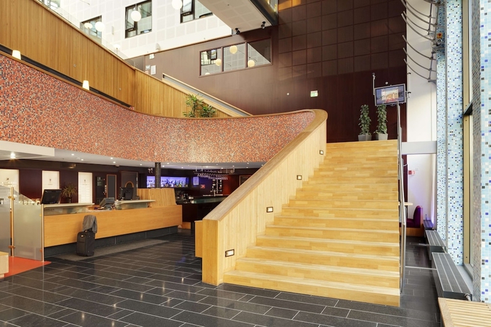 Imagen de los interiores del Hotel Scandic Solsiden. Foto 17