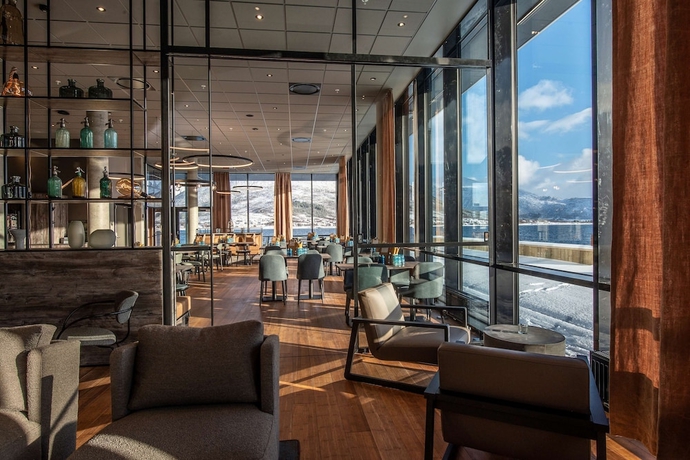 Imagen de los interiores del Hotel Scandic Sortland. Foto 15