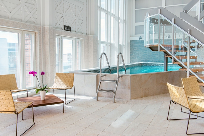 Imagen de la piscina del Hotel Scandic Star Sollentuna. Foto 10