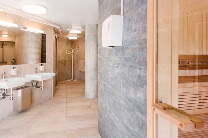 Imagen de la piscina del Hotel Scandic Star Sollentuna. Foto 11