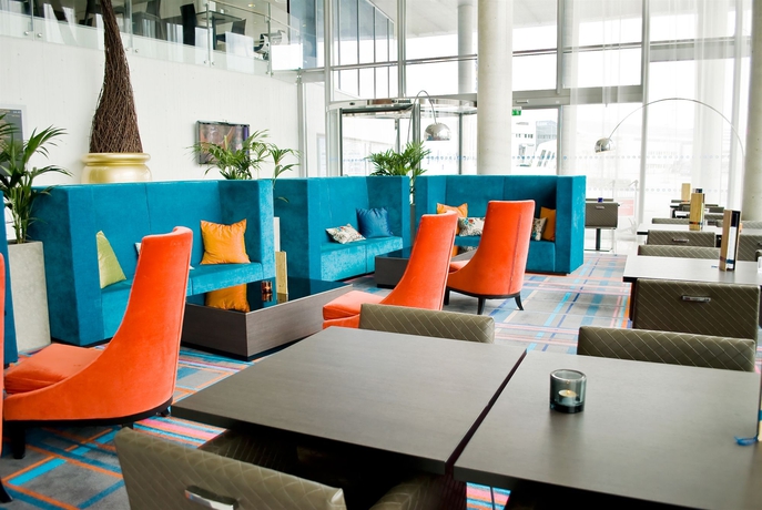Imagen de los interiores del Hotel Scandic Stavanger Airport. Foto 14