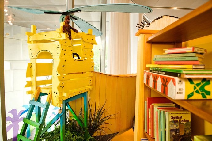 Imagen de los interiores del Hotel Scandic Talk. Foto 5