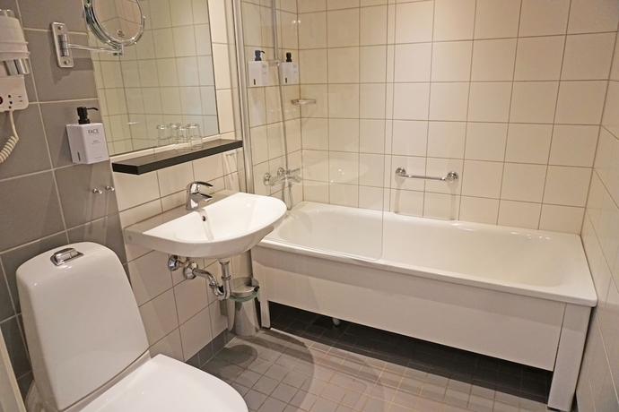 Imagen de la habitación del Hotel Scandic Visby. Foto 7