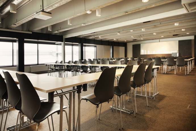 Imagen de los interiores del Hotel Scandic Vulkan. Foto 10