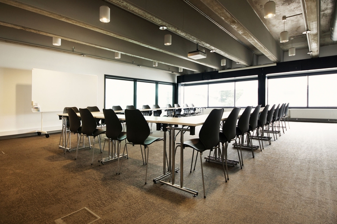 Imagen de los interiores del Hotel Scandic Vulkan. Foto 12