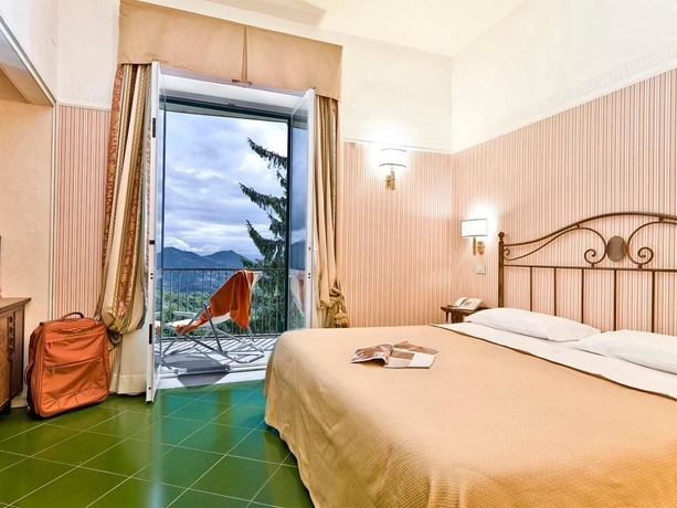 Imagen de la habitación del Hotel Scapolatiello. Foto 2