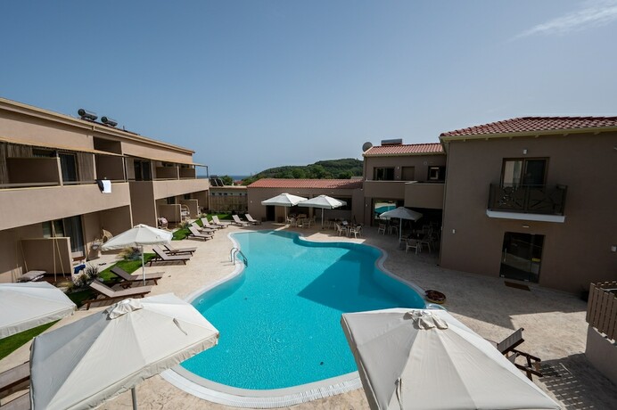 Imagen general del Hotel Scarabeo and Villas Parga. Foto 1