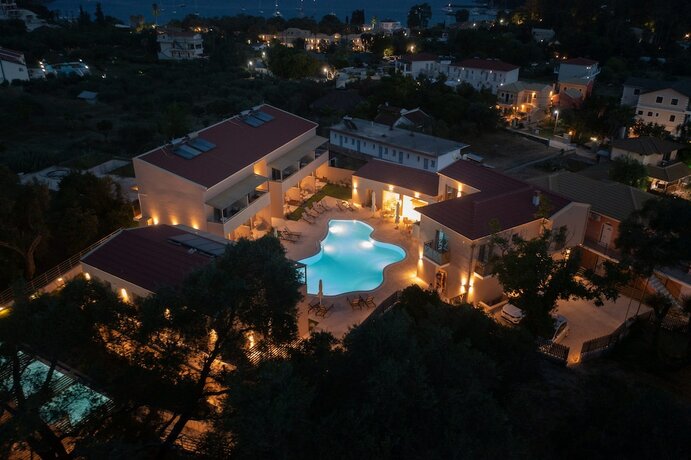 Imagen general del Hotel Scarabeo and Villas Parga. Foto 11