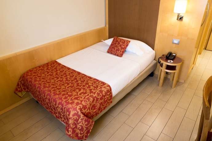 Imagen de la habitación del Hotel Scarlatti Hotel Milano. Foto 5