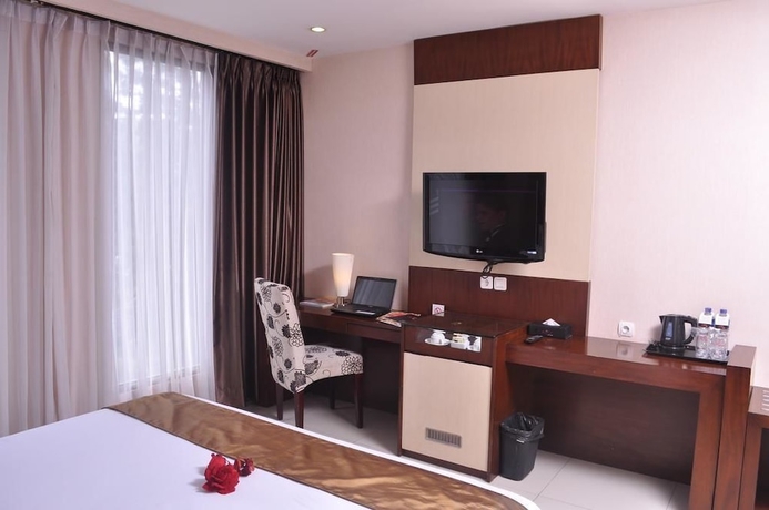 Imagen de la habitación del Hotel Scarlet Dago. Foto 6