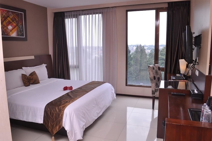Imagen de la habitación del Hotel Scarlet Dago. Foto 8