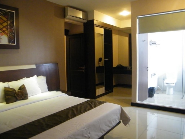 Imagen de la habitación del Hotel Scarlet Dago. Foto 9