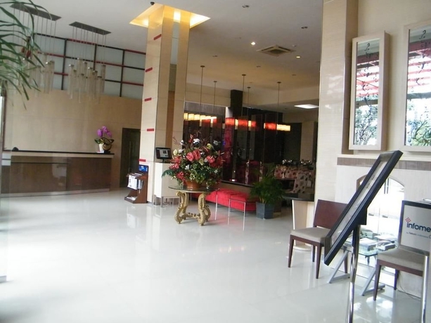 Imagen de los interiores del Hotel Scarlet Dago. Foto 18