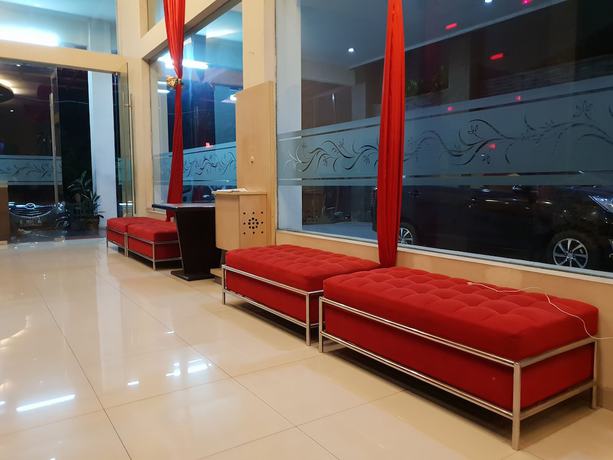 Imagen de los interiores del Hotel Scarlet Kebon Kawung. Foto 19