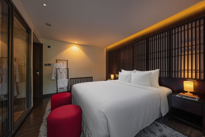 Imagen de la habitación del Hotel Scarlet Pearl Cruises. Foto 12