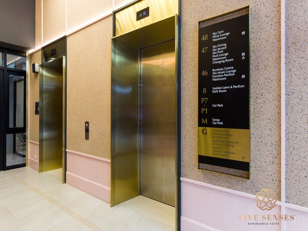 Imagen de los interiores del Hotel Scarletz Suites by Five senses. Foto 19