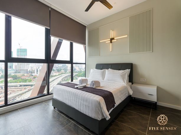 Imagen de la habitación del Hotel Scarletz Suites by Five senses. Foto 13