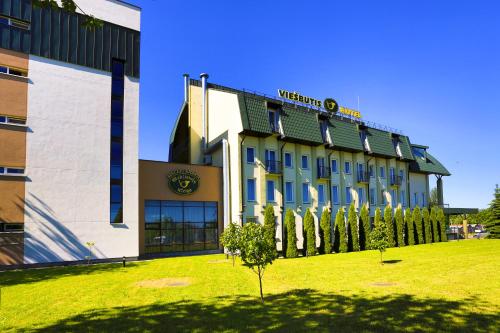 Imagen general del Hotel &Scaron;iauliu Krasto Medžiotojų Užeiga. Foto 3