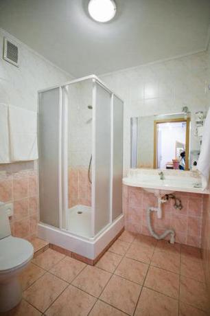 Imagen de la habitación del Hotel &Scaron;iauliu Krasto Medžiotojų Užeiga. Foto 8