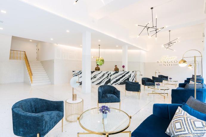 Imagen de los interiores del Hotel Scene Bangkok Noi. Foto 18