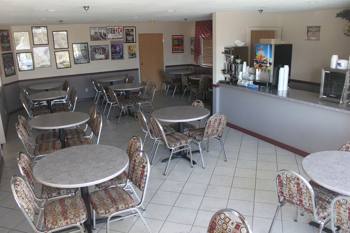 Imagen de los interiores del Hotel Scenic Hills Inn. Foto 5