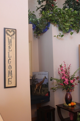 Imagen de los interiores del Hotel Scenic Hills Inn. Foto 6