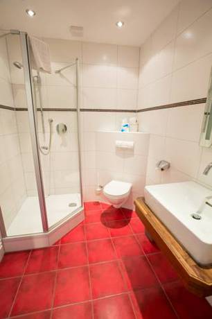 Imagen de la habitación del Hotel Schaider. Foto 15