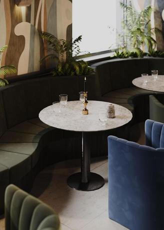 Imagen del bar/restaurante del Hotel Schani City. Foto 2