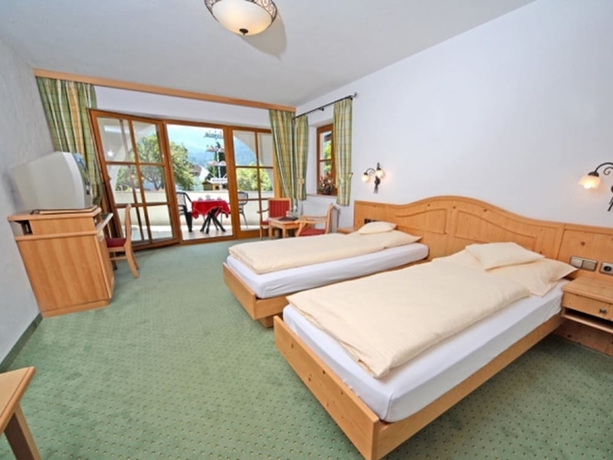 Imagen de la habitación del Hotel Schatten. Foto 10