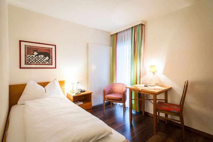 Imagen de la habitación del Hotel Schatzmann. Foto 10