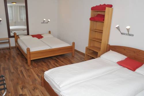 Imagen de la habitación del Hotel Sch&auml;fli. Foto 8